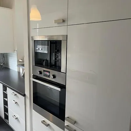 Apartment Obrzezna Airport